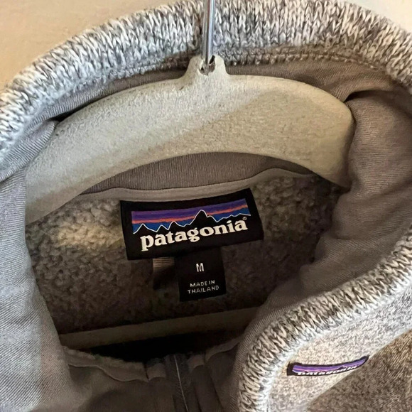 Patagonia Women's 1/2 Zip Better Sweater Medium - Picture 2 of 6